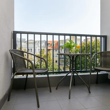 Good Time Koscielna 17 19 Познань