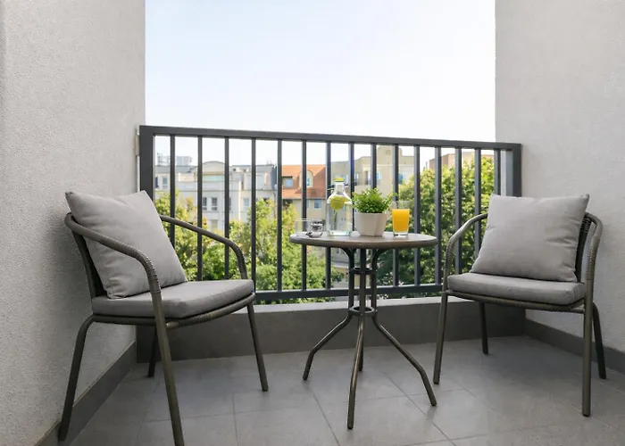 Apartment Good Time Apartments Koscielna 17 19 *