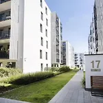 Apartment Good Time Apartments Koscielna 17 19 *
